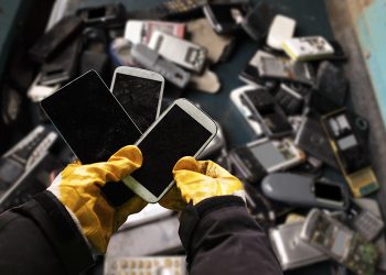 Why it is important to get rid of e-waste?